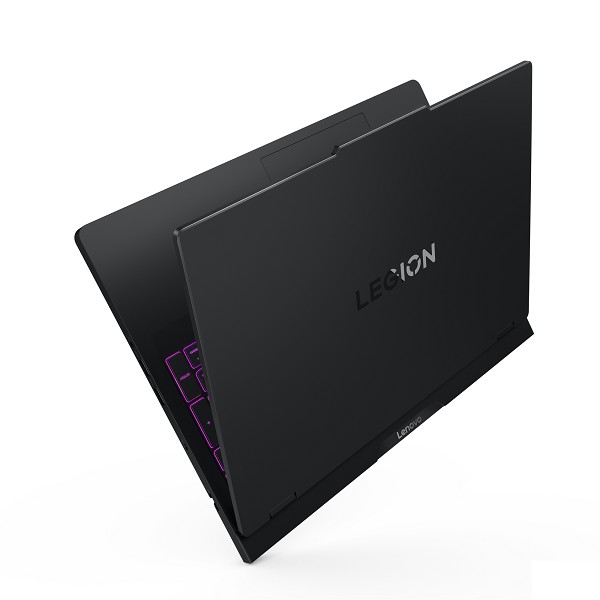 Lenovo Legion Pro 5 16AFR10 AMD Ryzen™ 9 9955HX La außen