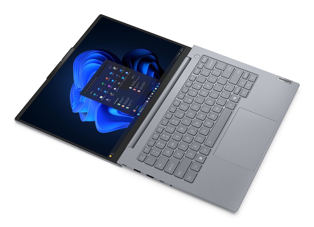Lenovo ThinkBook 14 G9 AHP, 14", AMD Ryzen 5 220, 32 GB RAM, unten