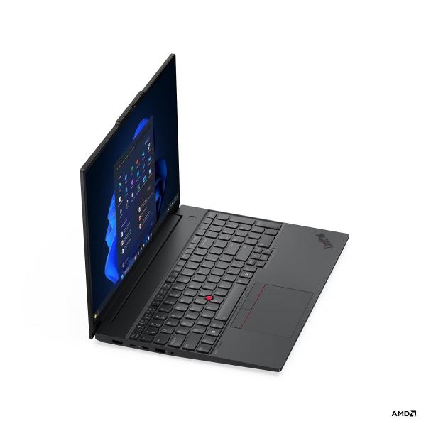 Lenovo ThinkPad E16 Gen 3 – 16", AMD Ryzen 5 220, 32 GB RAM, hinten