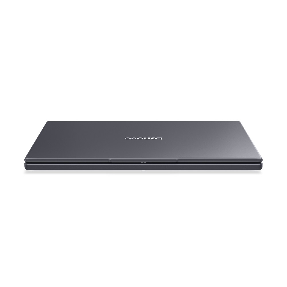 Lenovo IdeaPad Slim 3 15AHP10 AMD Ryzen™ 7 8840HS vorn rechts